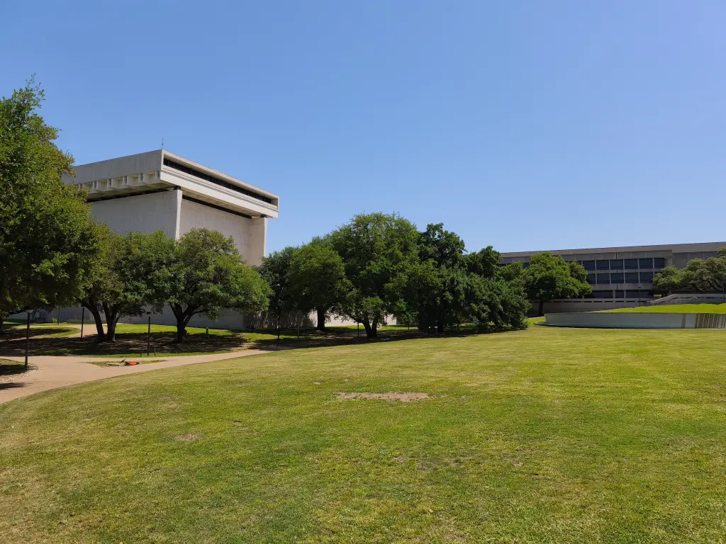 AustinJohnsonLib01.webp