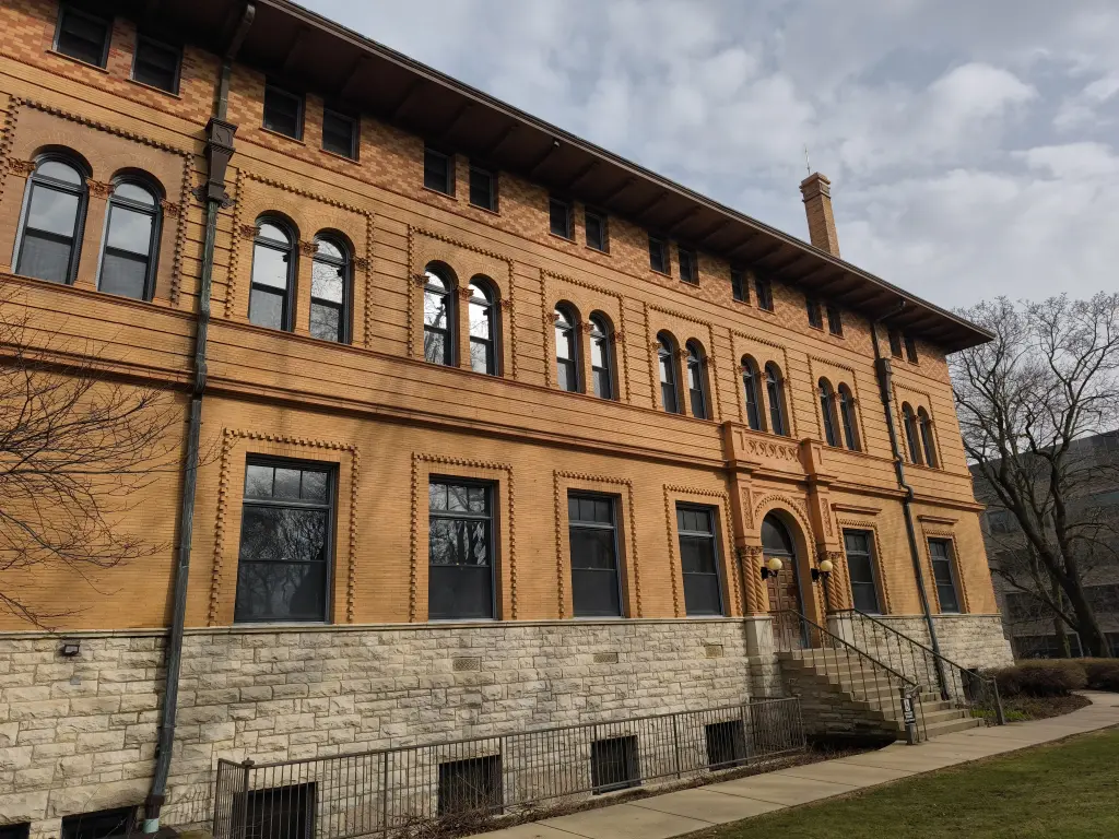 ChicagoNWUniversity03.webp