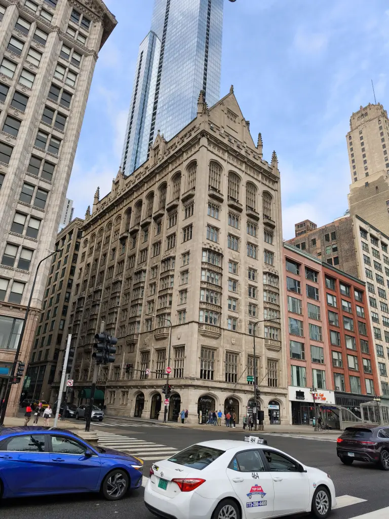 ChicagoRepresentative02.webp