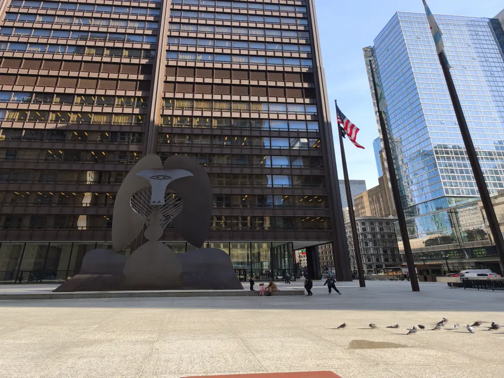 ChicagoSkyscraper12.webp
